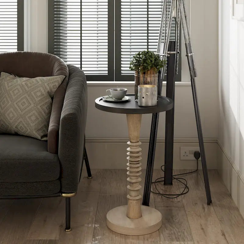 Table d'appoint avec plateau piédestal style ferme, en bois massif avec finition vieillie, petite table d'appoint traditionnelle