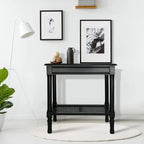 Table d'appoint crème avec étagère inférieure en rotin, silhouette épurée, plusieurs options de couleurs, accent polyvalent