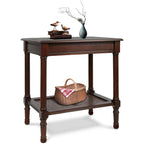 Table d'appoint crème avec étagère inférieure en rotin, silhouette épurée, plusieurs options de couleurs, accent polyvalent