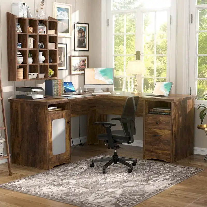 Bureau d'angle style ferme moderne avec classeur et tiroirs, bureau de direction avec station de recharge pour bureau à domicile